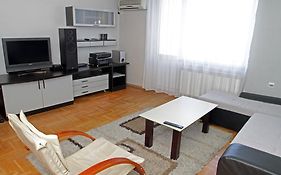 Belgrade Republic Square Apartment